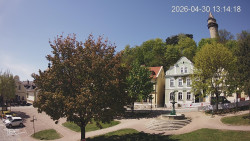 Náměstí, Hrad a Trůba