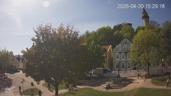 Náměstí, Hrad a Trůba