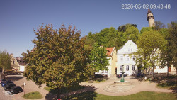 Náměstí, Hrad a Trůba
