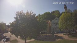 Náměstí, Hrad a Trůba