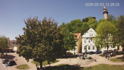 Náměstí, Hrad a Trůba