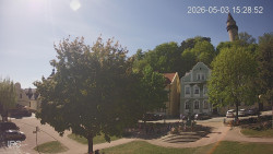 Náměstí, Hrad a Trůba