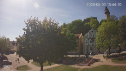 Náměstí, Hrad a Trůba