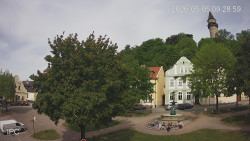 Náměstí, Hrad a Trůba