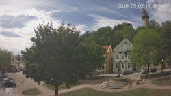 Náměstí, Hrad a Trůba