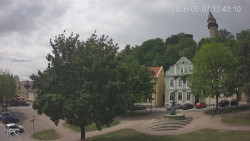 Náměstí, Hrad a Trůba