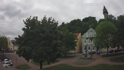 Náměstí, Hrad a Trůba