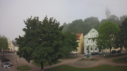 Náměstí, Hrad a Trůba