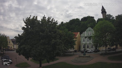 Náměstí, Hrad a Trůba