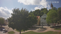 Náměstí, Hrad a Trůba