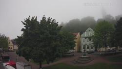 Náměstí, Hrad a Trůba