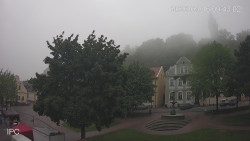 Náměstí, Hrad a Trůba