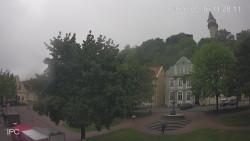 Náměstí, Hrad a Trůba