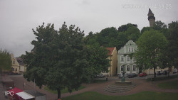 Náměstí, Hrad a Trůba