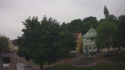 Náměstí, Hrad a Trůba