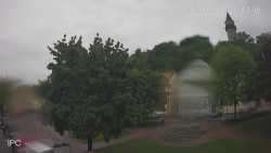 Náměstí, Hrad a Trůba