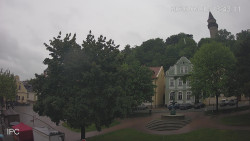 Náměstí, Hrad a Trůba