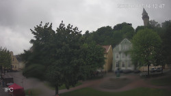 Náměstí, Hrad a Trůba