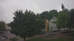 Náměstí, Hrad a Trůba