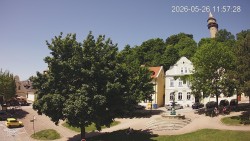 Náměstí, Hrad a Trůba