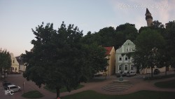Náměstí, Hrad a Trůba