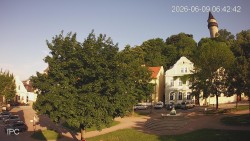 Náměstí, Hrad a Trůba