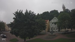 Náměstí, Hrad a Trůba