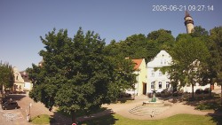 Náměstí, Hrad a Trůba