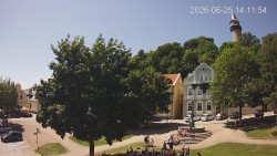 Náměstí, Hrad a Trůba