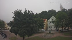 Náměstí, Hrad a Trůba