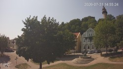 Náměstí, Hrad a Trůba