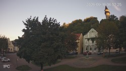 Náměstí, Hrad a Trůba
