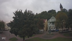 Náměstí, Hrad a Trůba