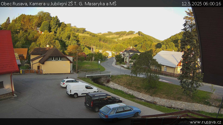 Obec Rusava - Kamera u Jubilejní ZŠ T. G. Masaryka a MŠ - 12.5.2025 v 06:00 Obec Rusava - Kamera u Jubilejní ZŠ T. G. Masaryka a MŠ - 12.5.2025 v 06:00