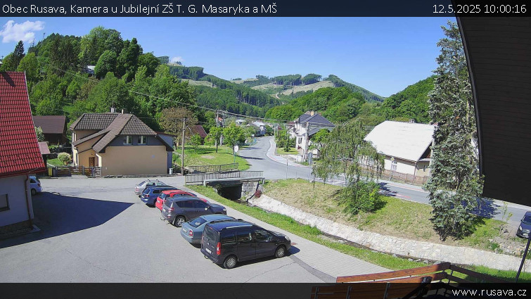 Obec Rusava - Kamera u Jubilejní ZŠ T. G. Masaryka a MŠ - 12.5.2025 v 10:00 Obec Rusava - Kamera u Jubilejní ZŠ T. G. Masaryka a MŠ - 12.5.2025 v 10:00