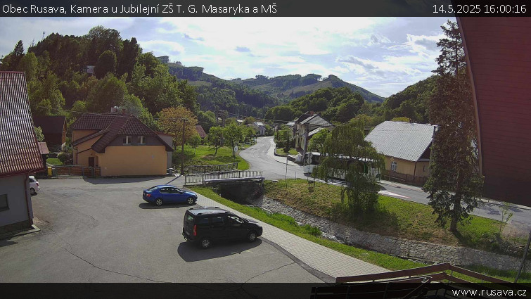 Obec Rusava - Kamera u Jubilejní ZŠ T. G. Masaryka a MŠ - 14.5.2025 v 16:00 Obec Rusava - Kamera u Jubilejní ZŠ T. G. Masaryka a MŠ - 14.5.2025 v 16:00