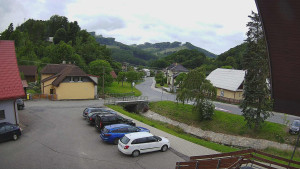 Obec Rusava - Kamera u Jubilejní ZŠ T. G. Masaryka a MŠ - 16.6.2025 v 11:00