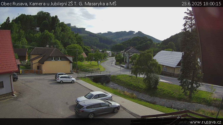 Obec Rusava - Kamera u Jubilejní ZŠ T. G. Masaryka a MŠ - 23.6.2025 v 18:00 Obec Rusava - Kamera u Jubilejní ZŠ T. G. Masaryka a MŠ - 23.6.2025 v 18:00
