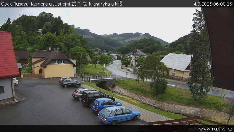 Obec Rusava - Kamera u Jubilejní ZŠ T. G. Masaryka a MŠ - 4.7.2025 v 06:00 Obec Rusava - Kamera u Jubilejní ZŠ T. G. Masaryka a MŠ - 4.7.2025 v 06:00