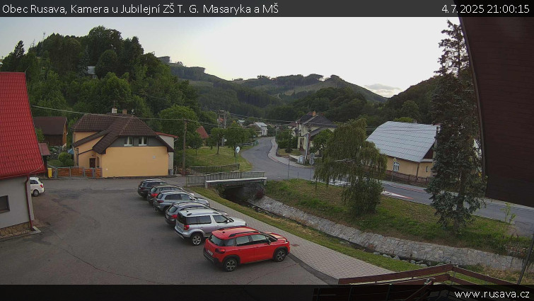 Obec Rusava - Kamera u Jubilejní ZŠ T. G. Masaryka a MŠ - 4.7.2025 v 21:00 Obec Rusava - Kamera u Jubilejní ZŠ T. G. Masaryka a MŠ - 4.7.2025 v 21:00