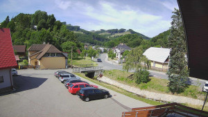Obec Rusava - Kamera u Jubilejní ZŠ T. G. Masaryka a MŠ - 6.7.2025 v 10:00