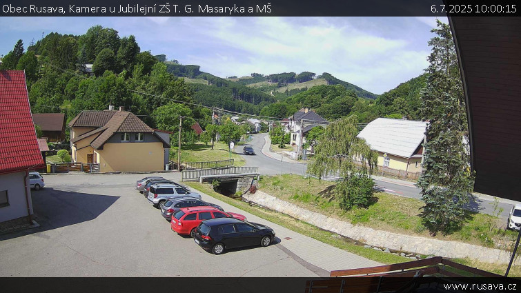 Obec Rusava - Kamera u Jubilejní ZŠ T. G. Masaryka a MŠ - 6.7.2025 v 10:00 Obec Rusava - Kamera u Jubilejní ZŠ T. G. Masaryka a MŠ - 6.7.2025 v 10:00