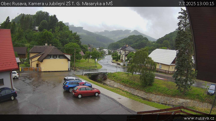Obec Rusava - Kamera u Jubilejní ZŠ T. G. Masaryka a MŠ - 7.7.2025 v 13:00 Obec Rusava - Kamera u Jubilejní ZŠ T. G. Masaryka a MŠ - 7.7.2025 v 13:00