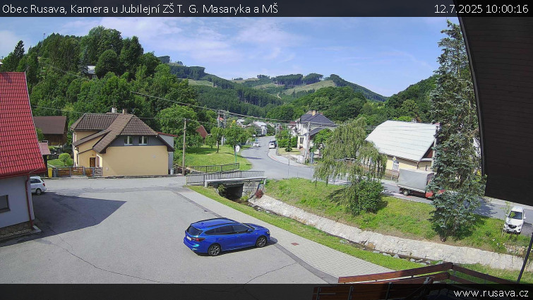 Obec Rusava - Kamera u Jubilejní ZŠ T. G. Masaryka a MŠ - 12.7.2025 v 10:00 Obec Rusava - Kamera u Jubilejní ZŠ T. G. Masaryka a MŠ - 12.7.2025 v 10:00