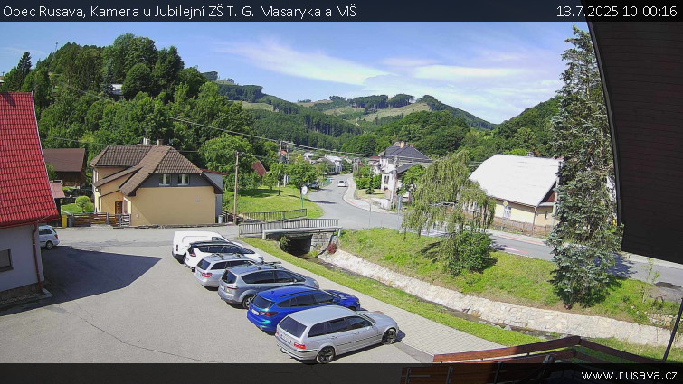 Obec Rusava - Kamera u Jubilejní ZŠ T. G. Masaryka a MŠ - 13.7.2025 v 10:00 Obec Rusava - Kamera u Jubilejní ZŠ T. G. Masaryka a MŠ - 13.7.2025 v 10:00