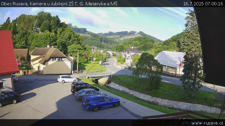 Obec Rusava - Kamera u Jubilejní ZŠ T. G. Masaryka a MŠ - 16.7.2025 v 07:00 Obec Rusava - Kamera u Jubilejní ZŠ T. G. Masaryka a MŠ - 16.7.2025 v 07:00
