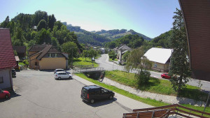 Obec Rusava - Kamera u Jubilejní ZŠ T. G. Masaryka a MŠ - 15.8.2025 v 14:00