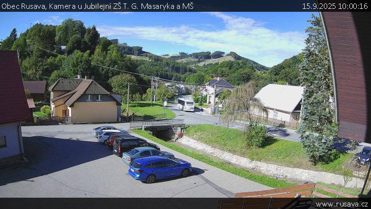 Obec Rusava - Kamera u Jubilejní ZŠ T. G. Masaryka a MŠ - 15.9.2025 v 10:00