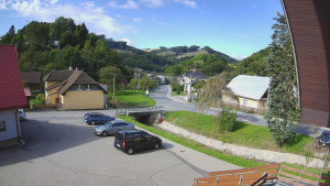 Obec Rusava - Kamera u Jubilejní ZŠ T. G. Masaryka a MŠ - 17.9.2025 v 10:00