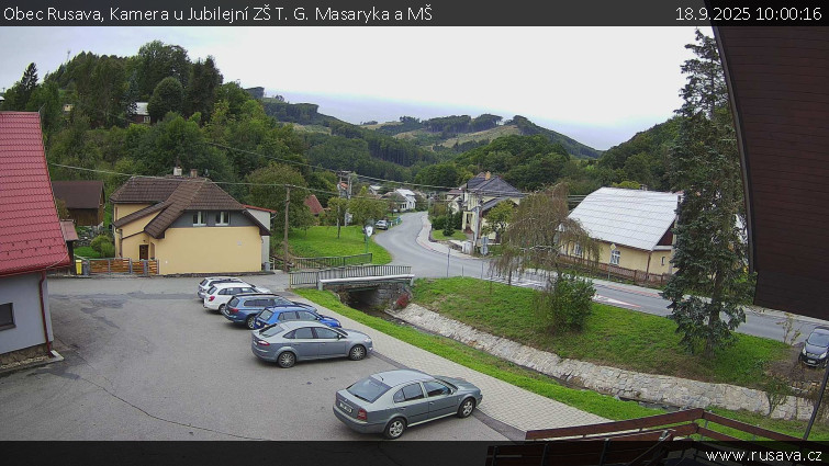 Obec Rusava - Kamera u Jubilejní ZŠ T. G. Masaryka a MŠ - 18.9.2025 v 10:00
